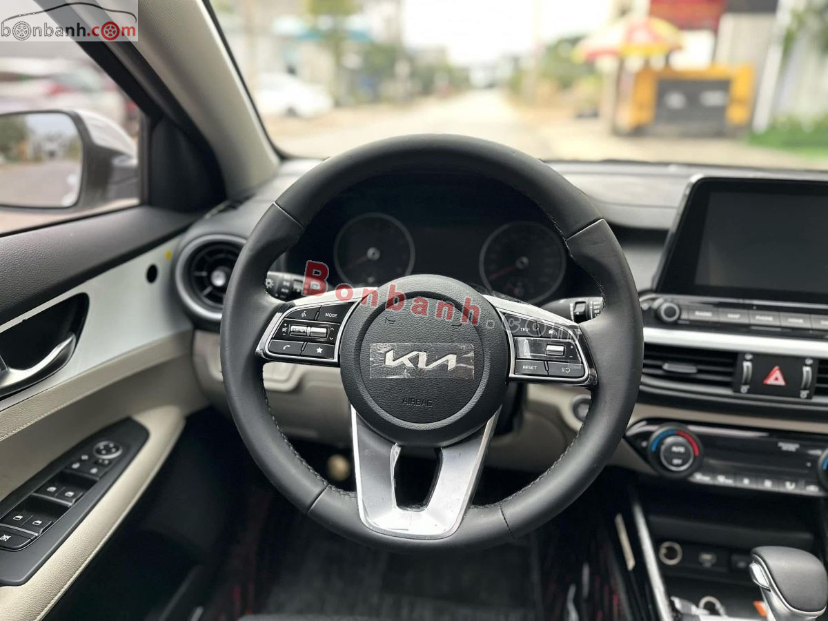 Bán ô tô Kia K3 Luxury 1.6 AT - 2025 - xe cũ