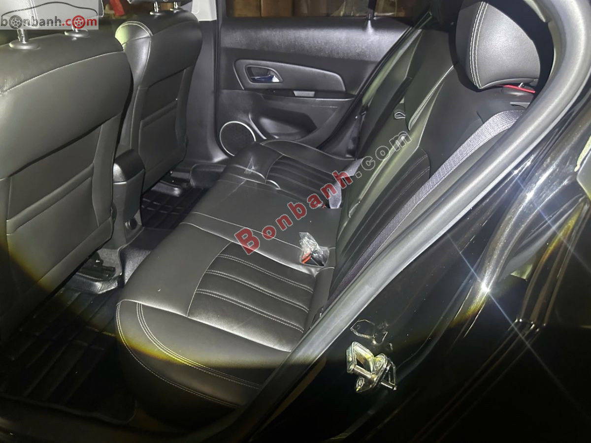 Bán ô tô Chevrolet Cruze LTZ 1.8 AT - 2015 - xe cũ