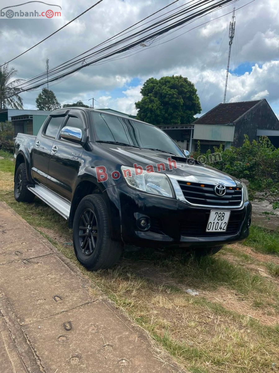 Bán ô tô Toyota Hilux 3.0G 4x4 AT - 2015 - xe cũ