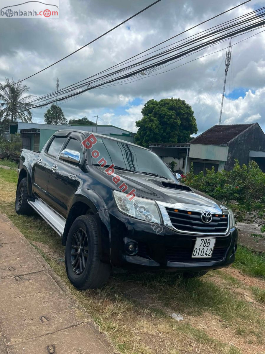 Bán ô tô Toyota Hilux 3.0G 4x4 AT - 2015 - xe cũ