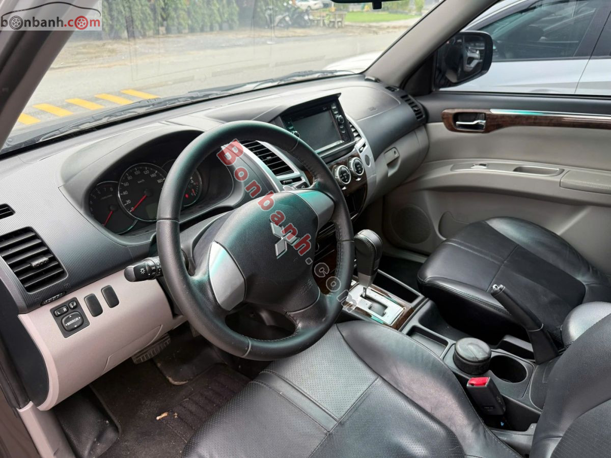 Bán ô tô Mitsubishi Pajero Sport 3.0G 4x2 AT - 2016 - xe cũ