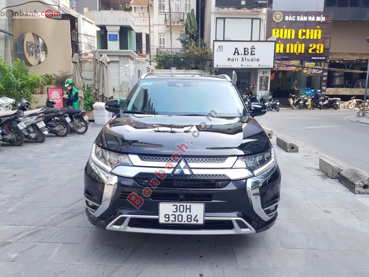 Bán ô tô Mitsubishi Outlander Premium 2.0 CVT - 2022 - xe cũ