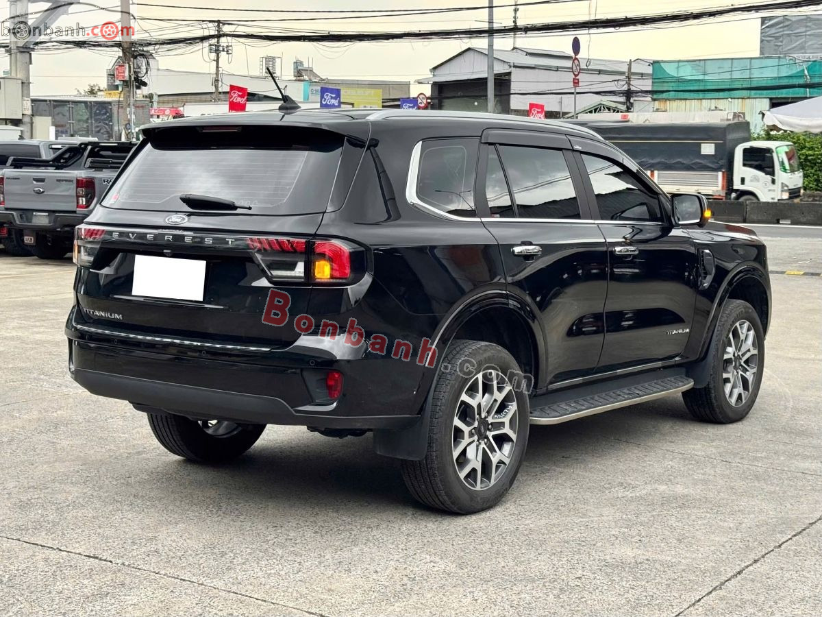 Bán ô tô Ford Everest Titanium 2.0L 4x2 AT - 2025 - xe cũ