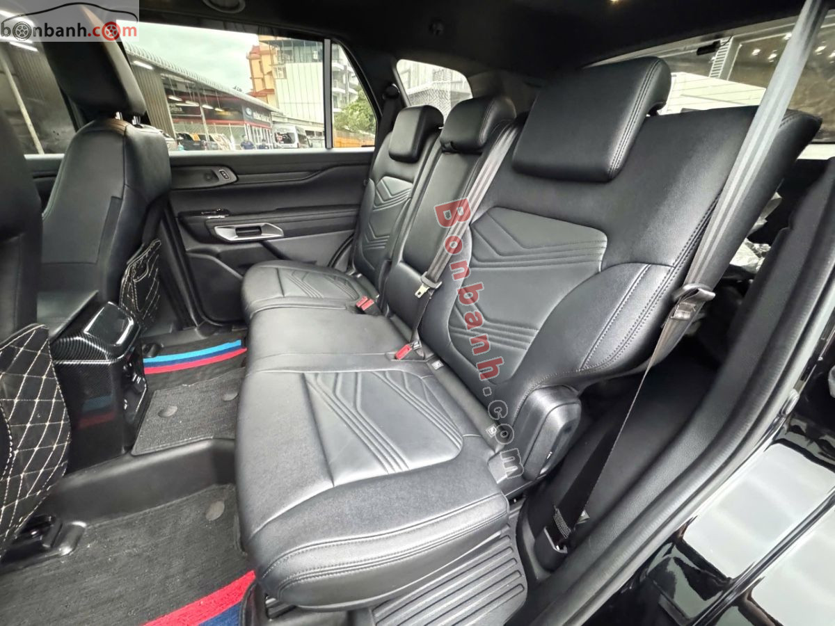 Bán ô tô Ford Everest Titanium 2.0L 4x2 AT - 2025 - xe cũ