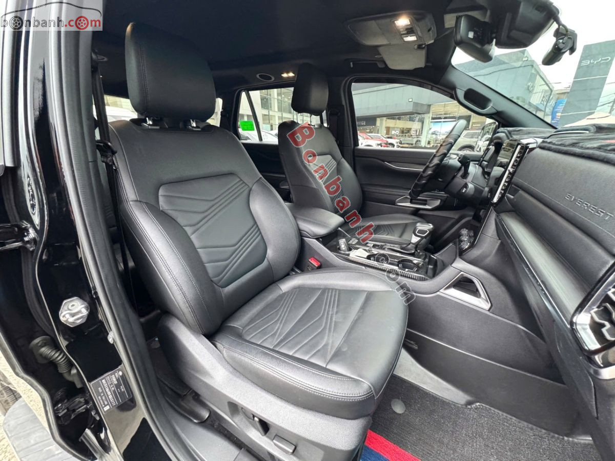 Bán ô tô Ford Everest Titanium 2.0L 4x2 AT - 2025 - xe cũ