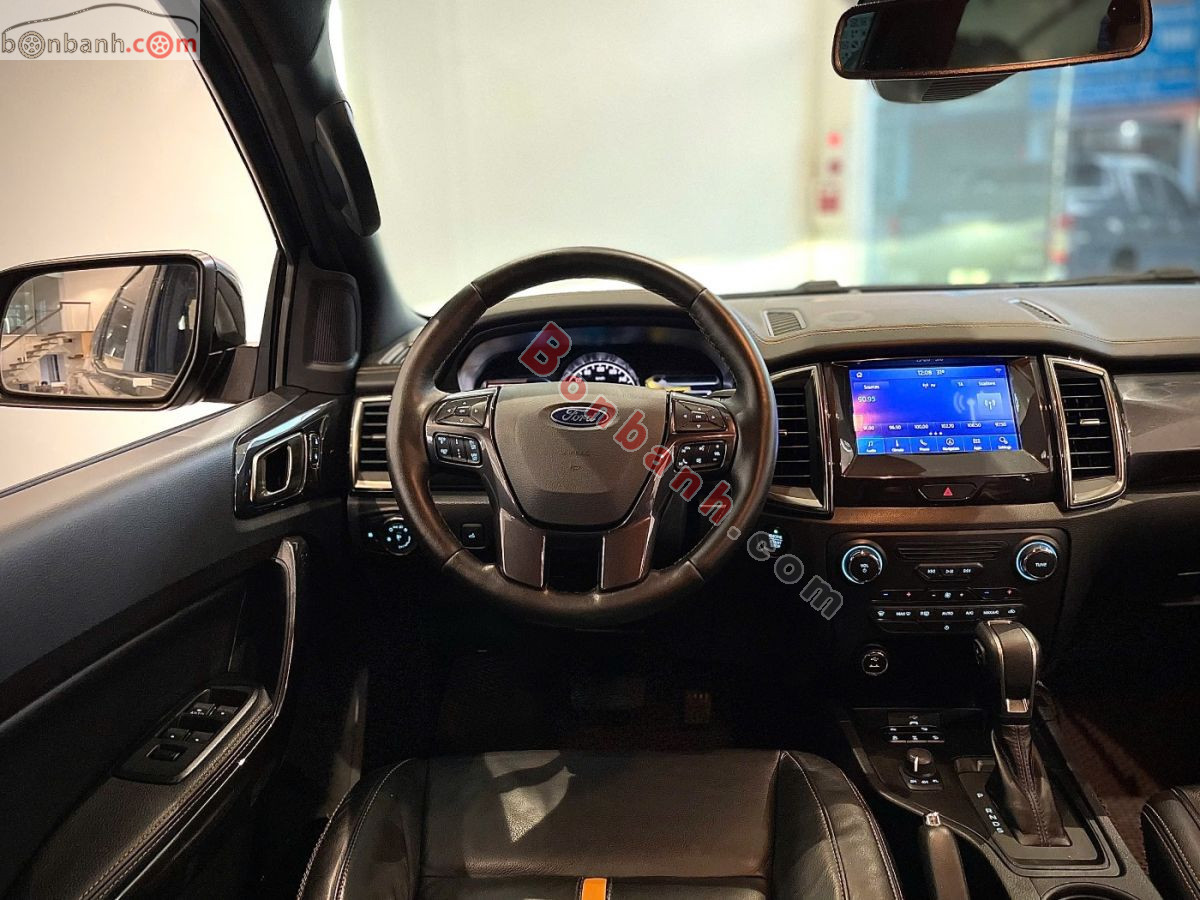 Bán ô tô Ford Ranger Wildtrak 2.0L 4x4 AT - 2022 - xe cũ