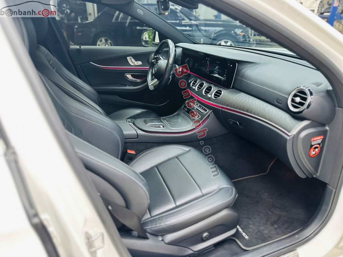 Bán ô tô Mercedes Benz E class E300 AMG - 2022 - xe cũ