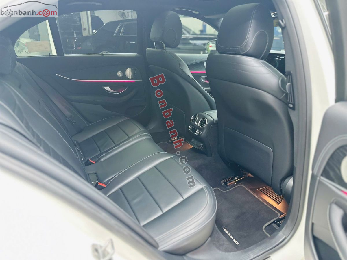 Bán ô tô Mercedes Benz E class E300 AMG - 2022 - xe cũ