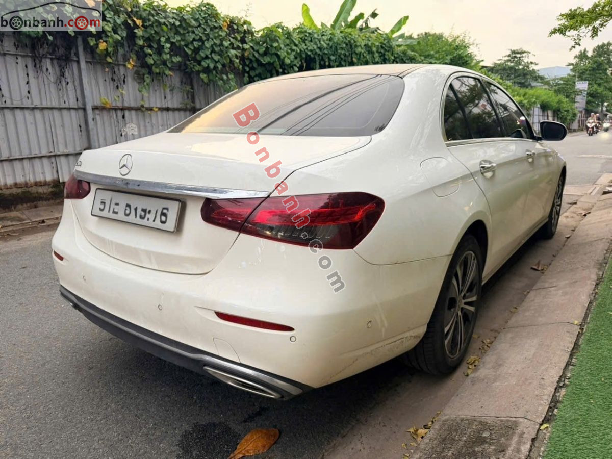 Bán ô tô Mercedes Benz E class E180 - 2022 - xe cũ