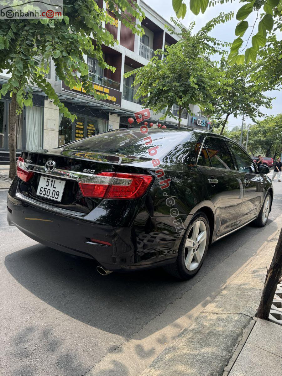 Bán ô tô Toyota Camry 2.5Q - 2013 - xe cũ