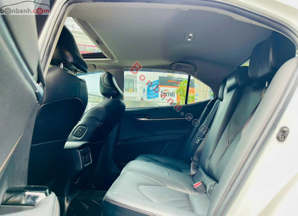 Bán ô tô Toyota Camry 2.5Q - 2021 - xe cũ