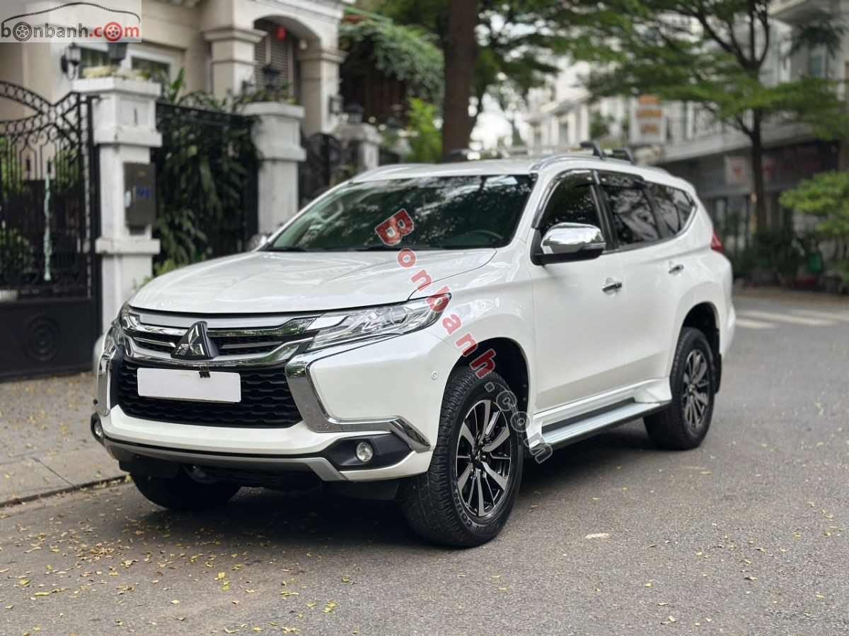 Bán ô tô Mitsubishi Pajero Sport 3.0G 4x2 AT - 2017 - xe cũ