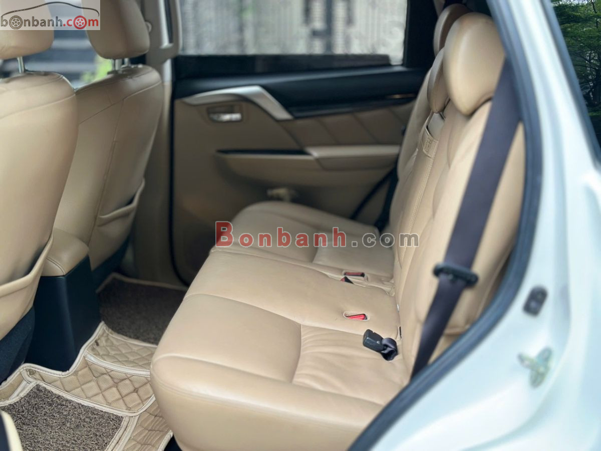 Bán ô tô Mitsubishi Pajero Sport 3.0G 4x2 AT - 2017 - xe cũ