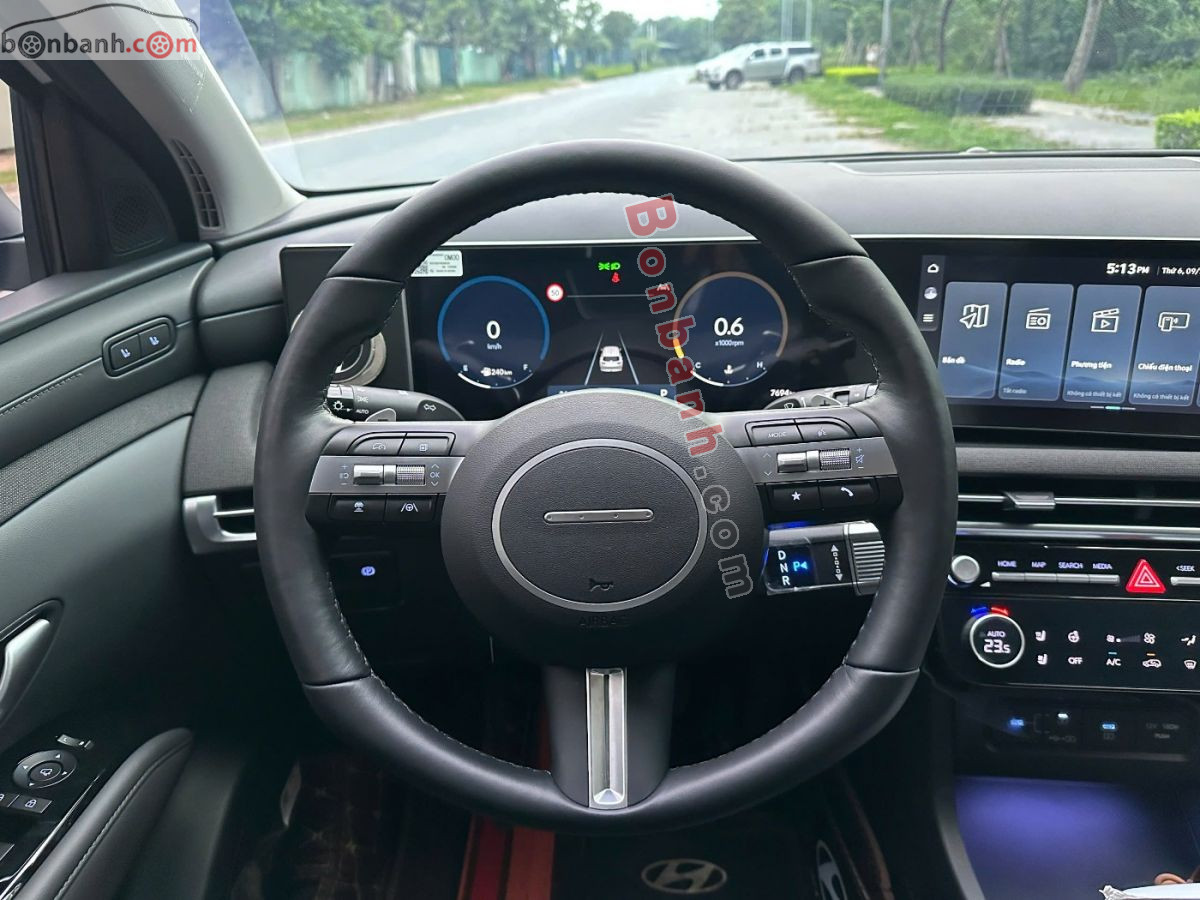 Bán ô tô Hyundai Tucson 1.6 AT Turbo HTRAC Đặc biệt - 2025 - xe cũ