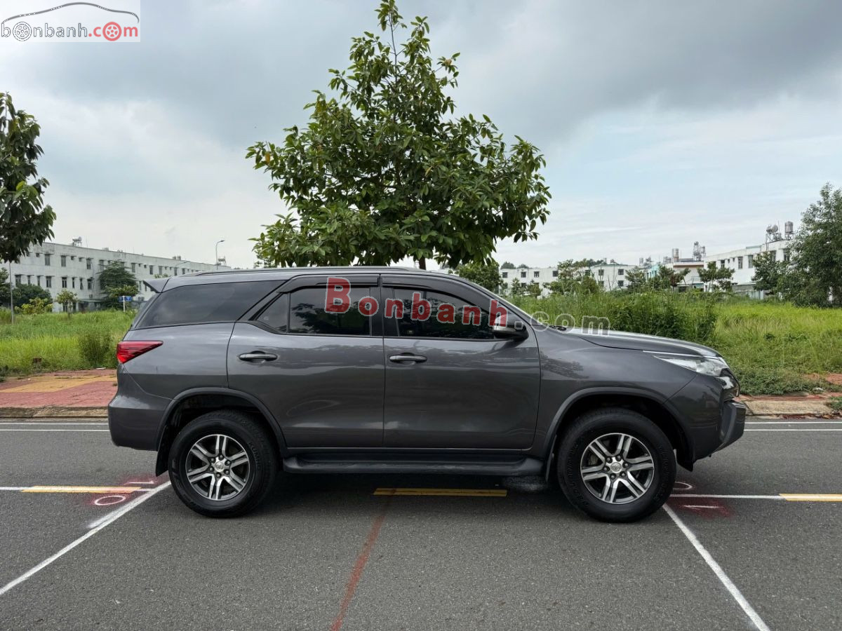 Bán ô tô Toyota Fortuner 2.4G 4x2 MT - 2017 - xe cũ