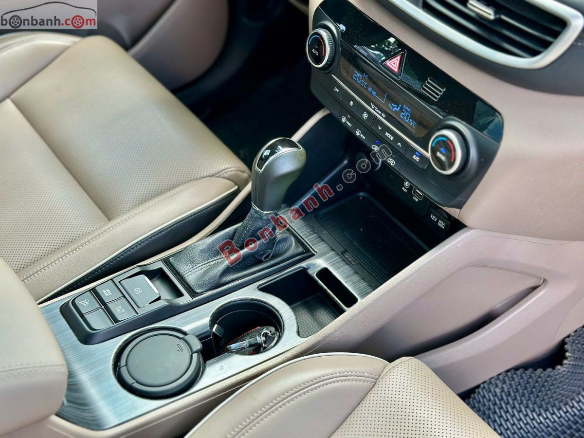 Bán ô tô Hyundai Tucson 2.0 AT Đặc biệt - 2021 - xe cũ