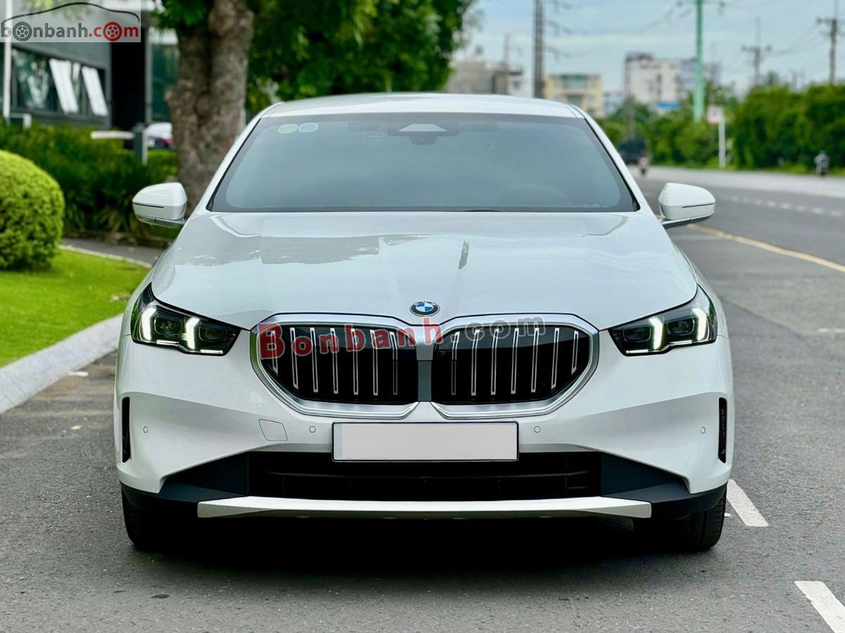 Bán ô tô BMW 5 Series 520i Premium - 2025 - xe cũ