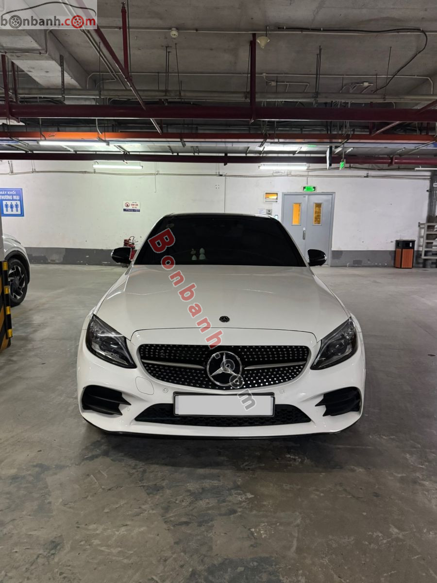 Bán ô tô Mercedes Benz C class C300 AMG - 2021 - xe cũ