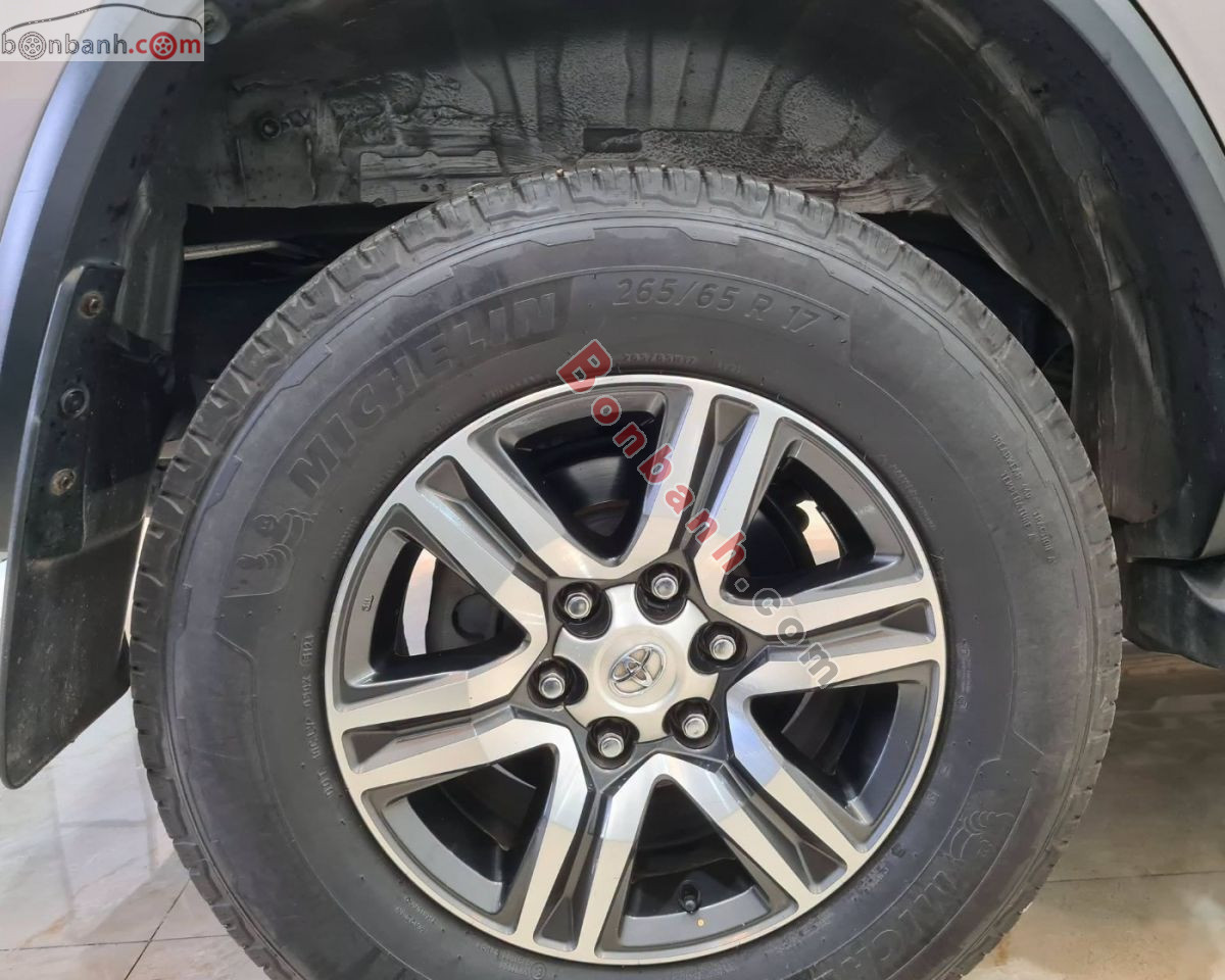 Bán ô tô Toyota Fortuner 2.4G 4x2 AT - 2018 - xe cũ