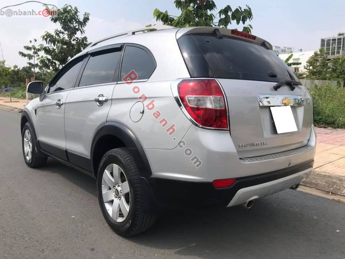 Bán ô tô Chevrolet Captiva LTZ 2.4 AT - 2009 - xe cũ