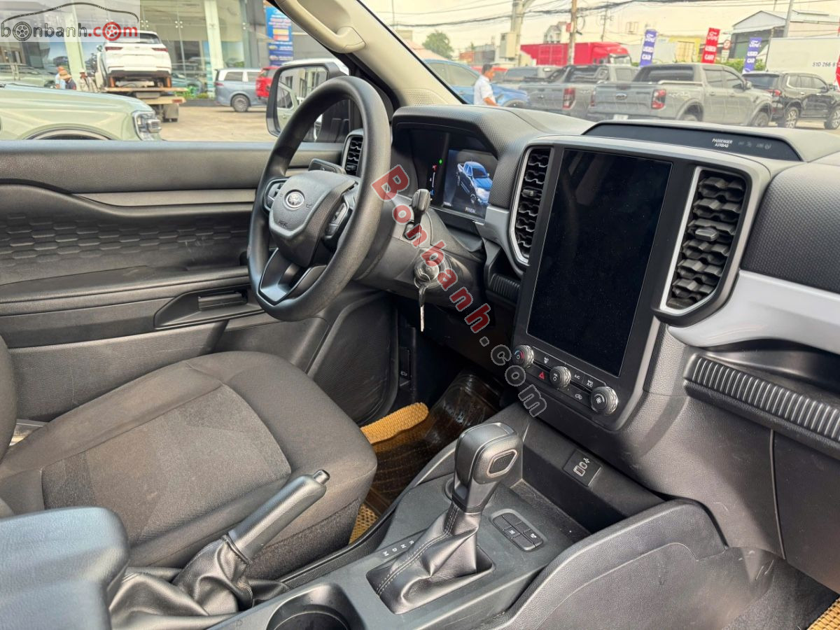 Bán ô tô Ford Ranger XLS 2.0L 4x2 AT - 2023 - xe cũ