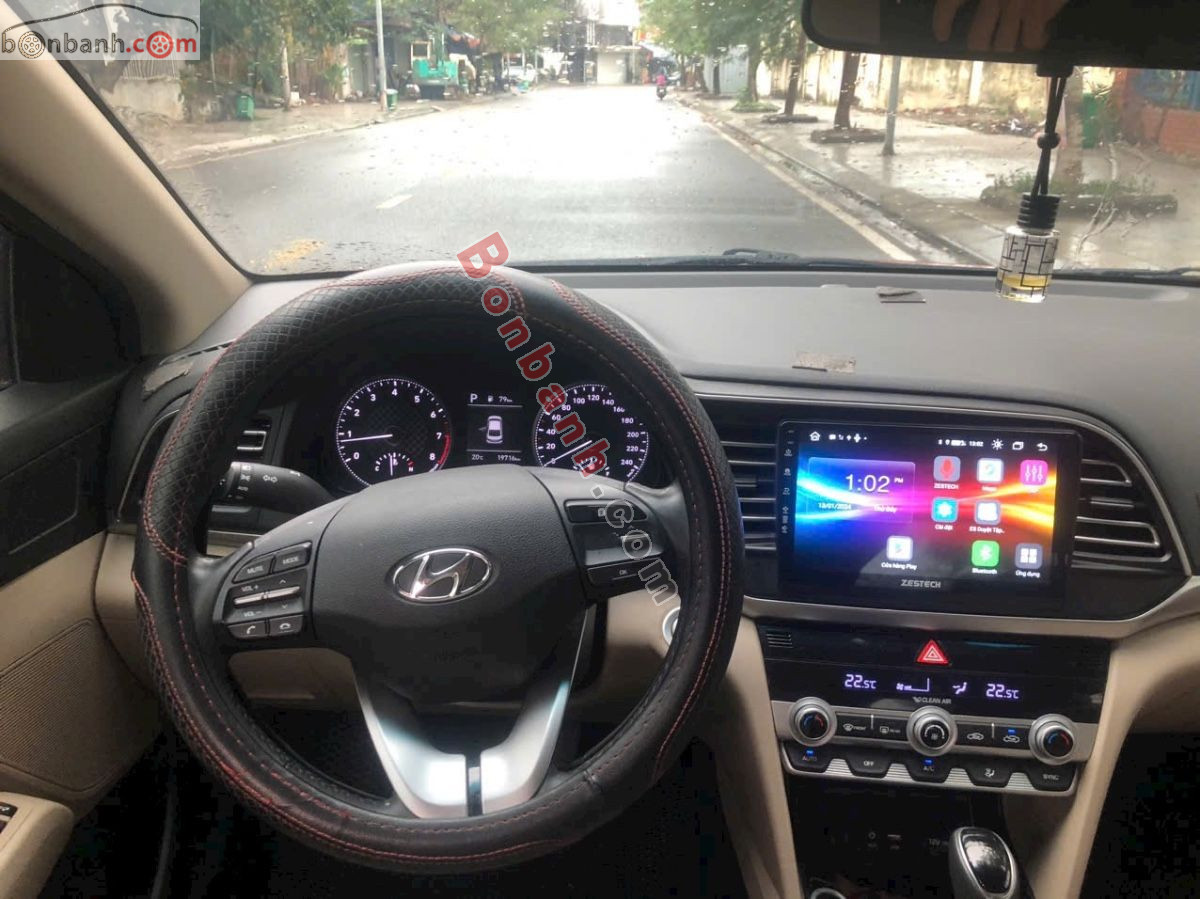 Bán ô tô Hyundai Elantra 1.6 AT - 2020 - xe cũ