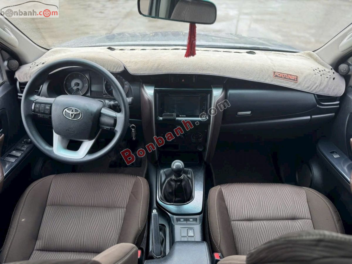Bán ô tô Toyota Fortuner 2.4G 4x2 MT - 2019 - xe cũ