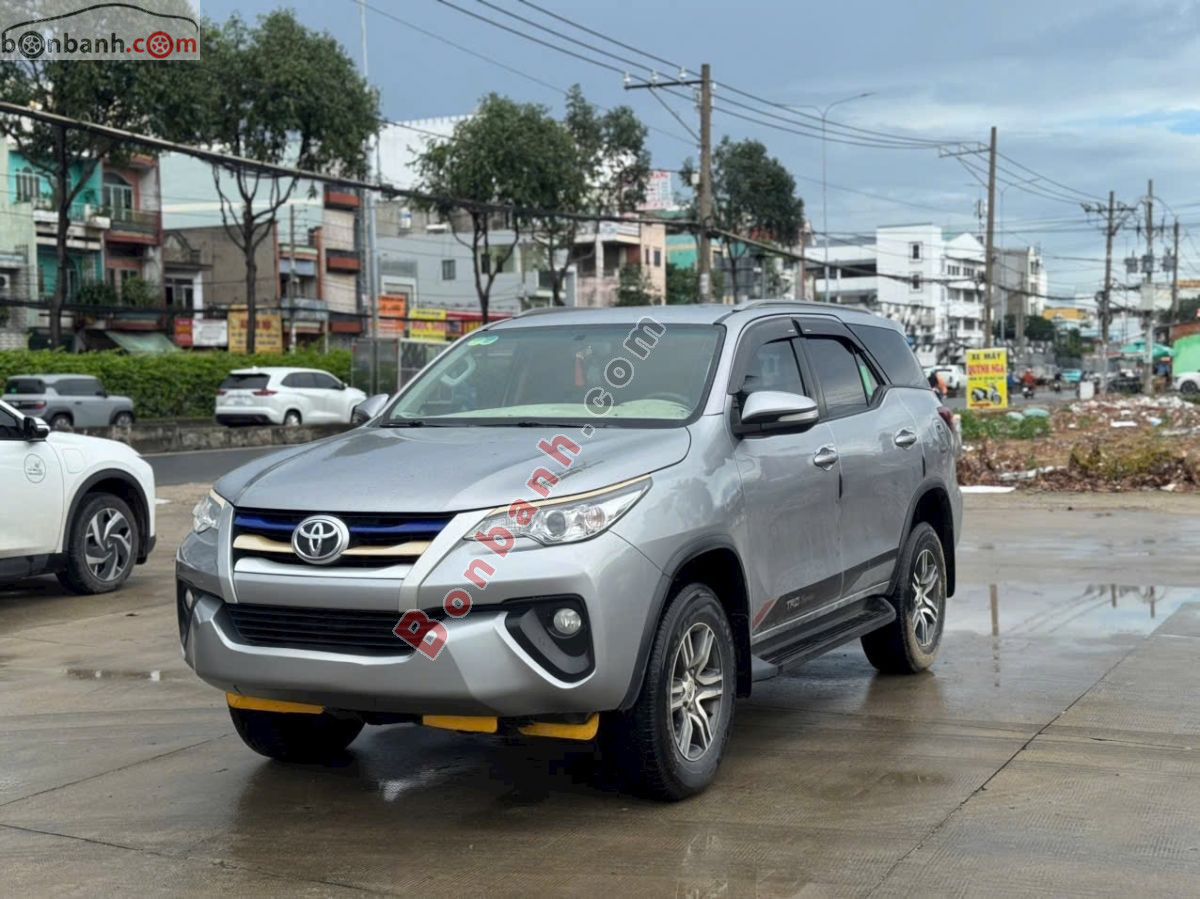 Bán ô tô Toyota Fortuner 2.4G 4x2 MT - 2019 - xe cũ
