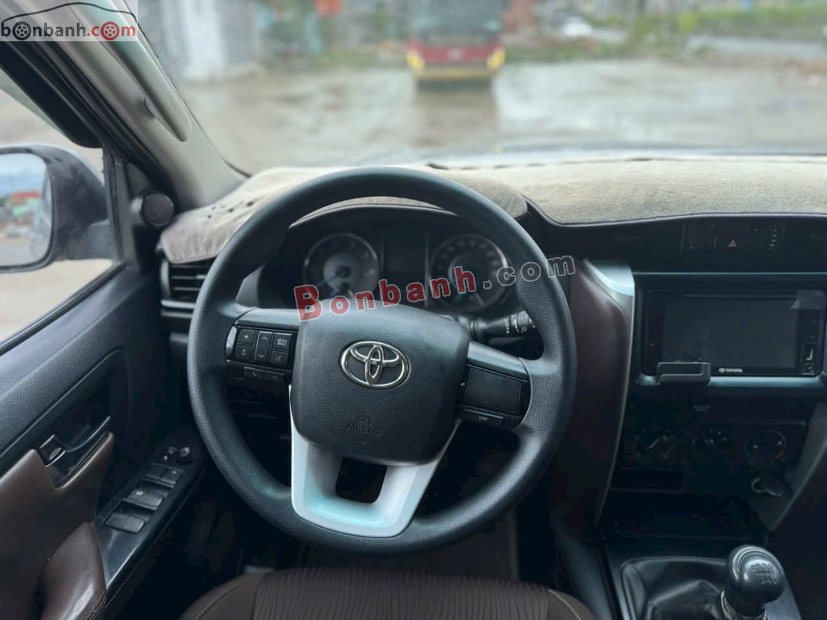 Bán ô tô Toyota Fortuner 2.4G 4x2 MT - 2019 - xe cũ