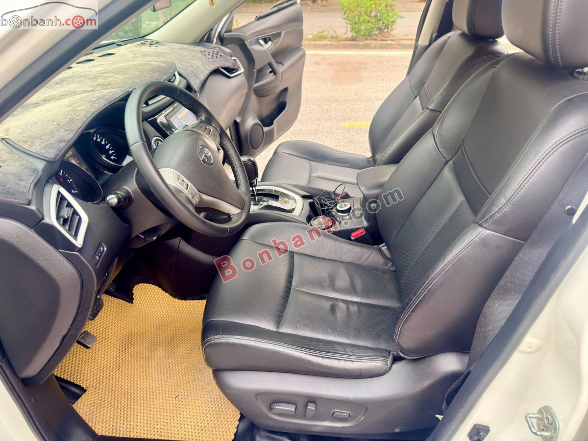 Bán ô tô Nissan X trail 2.5 SV 4WD Premium - 2017 - xe cũ