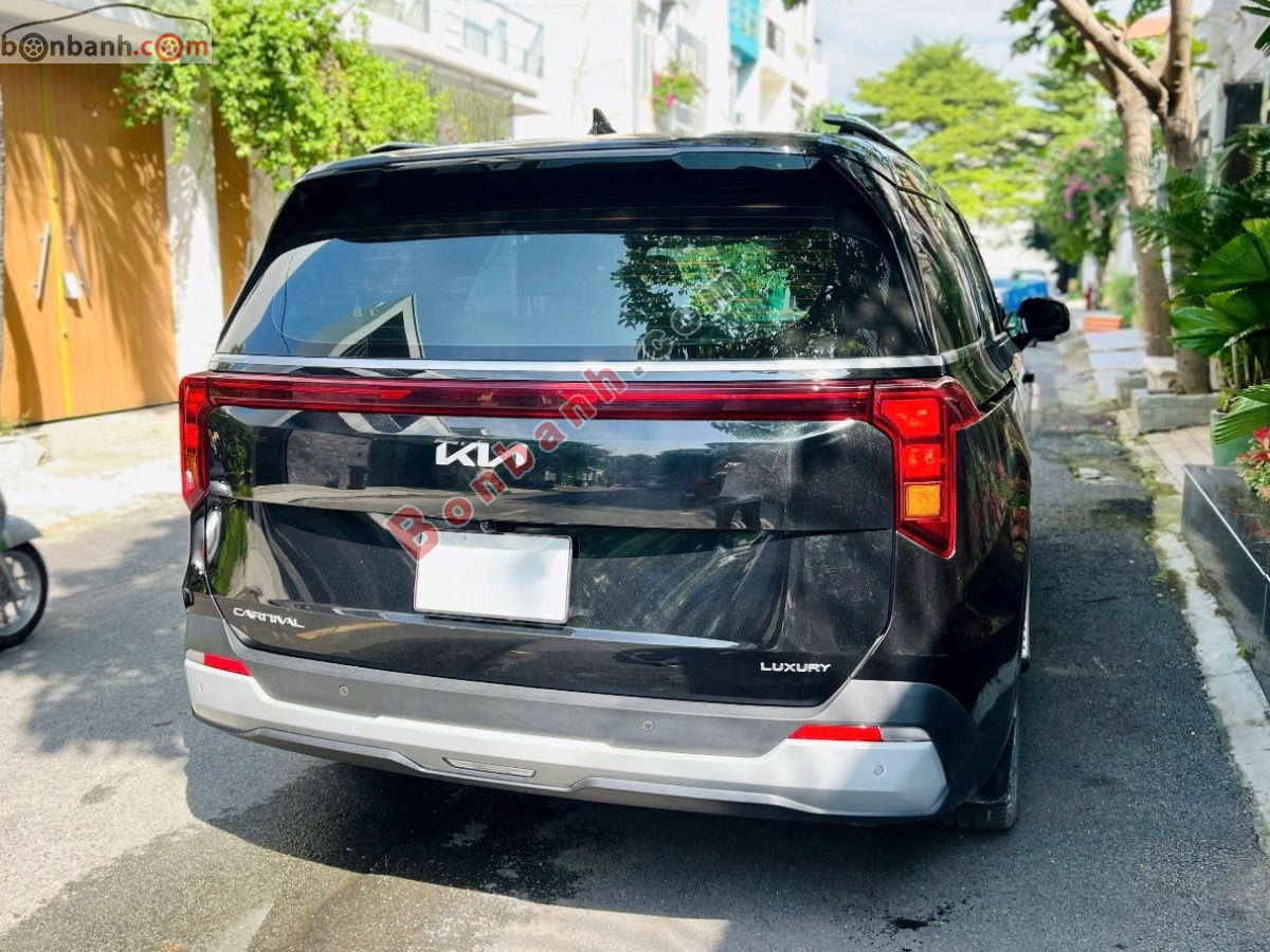 Bán ô tô Kia Carnival Luxury 2.2D - 2025 - xe cũ