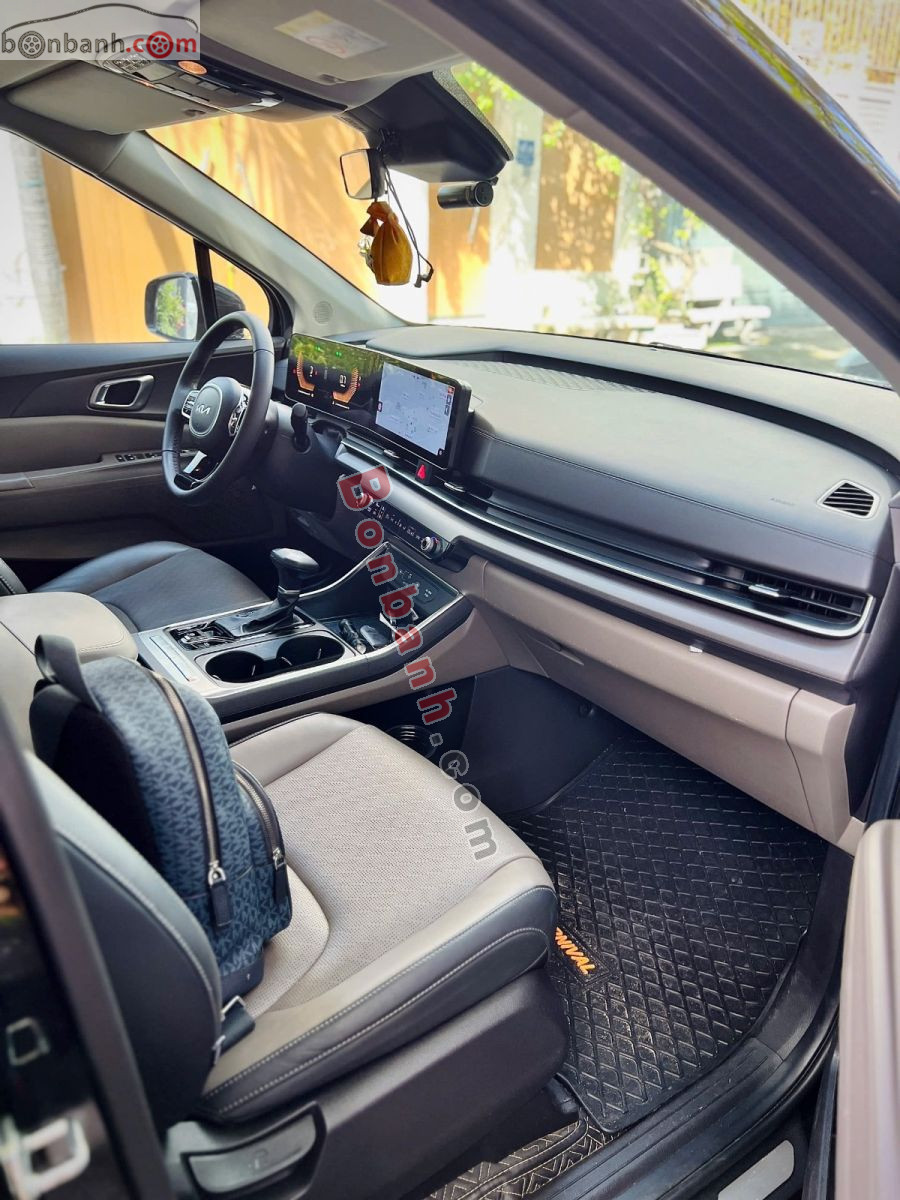 Bán ô tô Kia Carnival Luxury 2.2D - 2025 - xe cũ