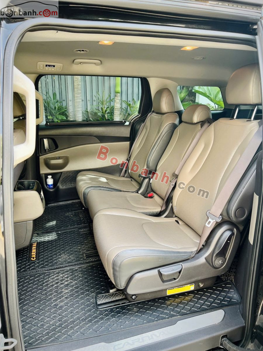 Bán ô tô Kia Carnival Luxury 2.2D - 2025 - xe cũ