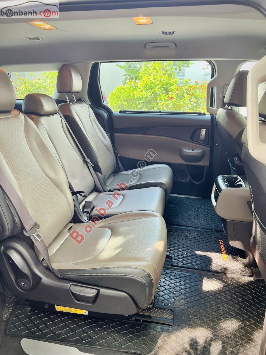 Bán ô tô Kia Carnival Luxury 2.2D - 2025 - xe cũ