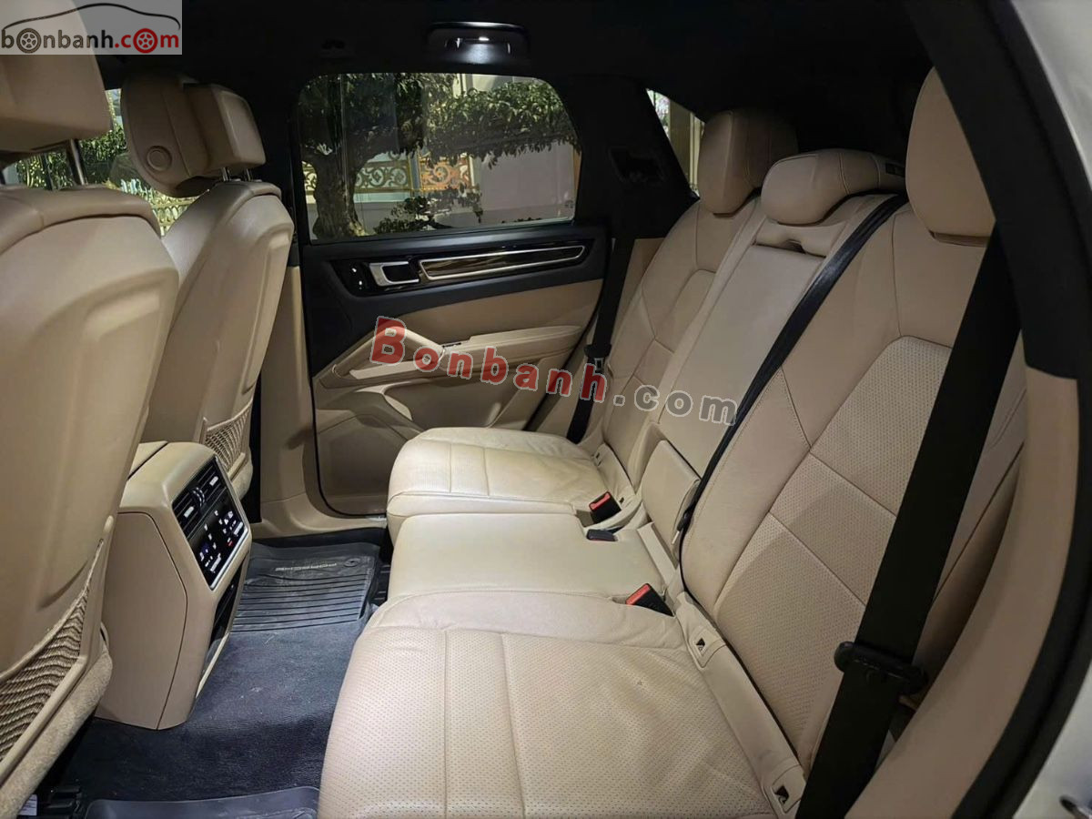 Bán ô tô Porsche Cayenne 3.0 V6 - 2018 - xe cũ