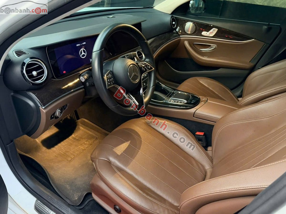 Bán ô tô Mercedes Benz E class E180 - 2022 - xe cũ