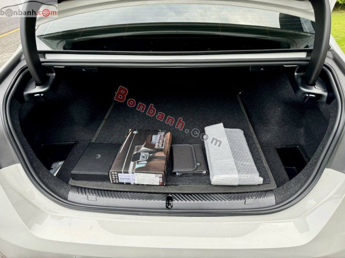 Bán ô tô BMW 5 Series 520i Premium - 2025 - xe cũ