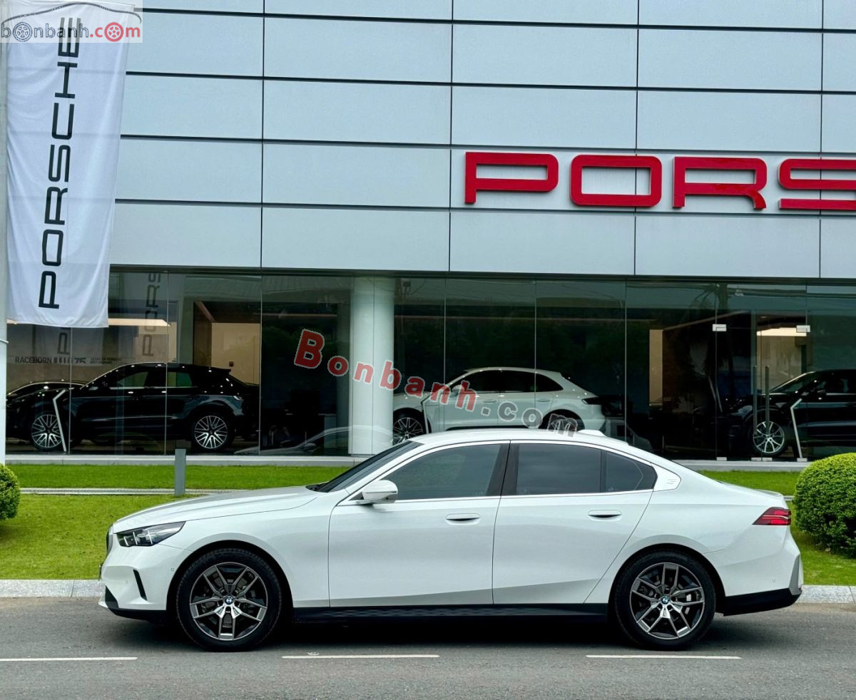 Bán ô tô BMW 5 Series 520i Premium - 2025 - xe cũ