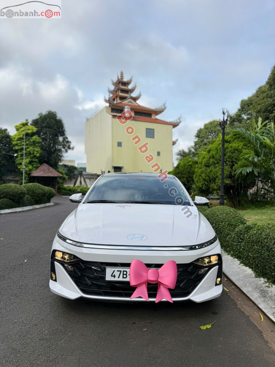 Bán ô tô Hyundai Accent 1.5 AT - 2024 - xe cũ