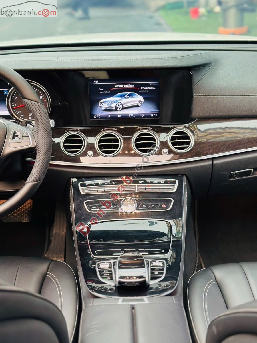 Bán ô tô Mercedes Benz E class E250 - 2017 - xe cũ