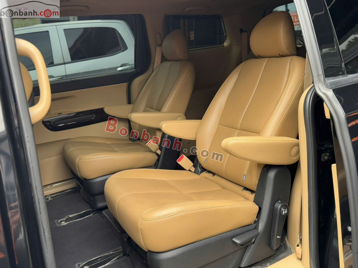 Bán ô tô Kia Sedona 2.2 DAT Luxury - 2021 - xe cũ