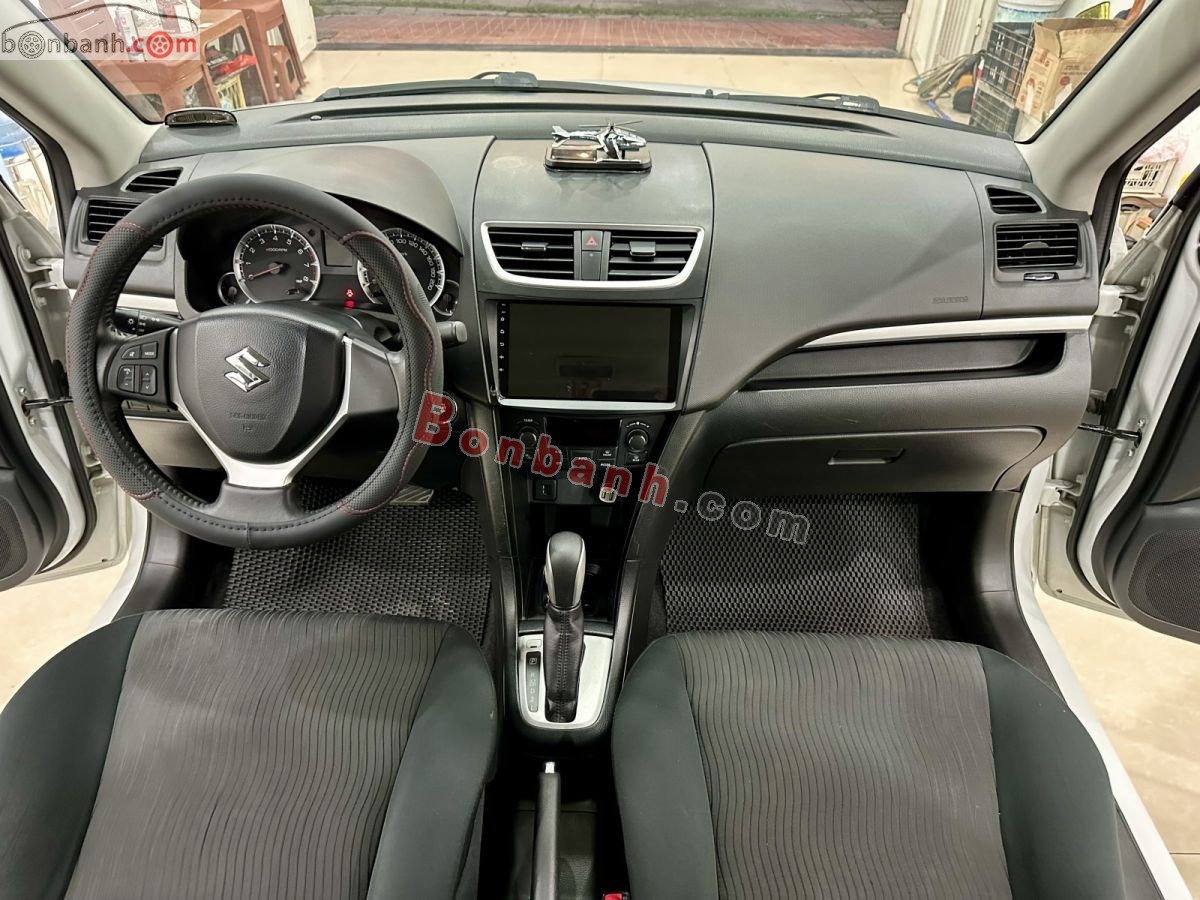 Bán ô tô Suzuki Swift 1.4 AT - 2015 - xe cũ
