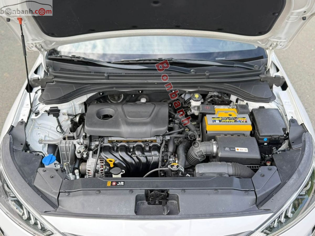 Bán ô tô Hyundai Elantra 1.6 MT - 2021 - xe cũ