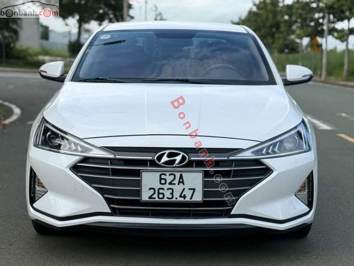 Bán ô tô Hyundai Elantra 1.6 MT - 2021 - xe cũ