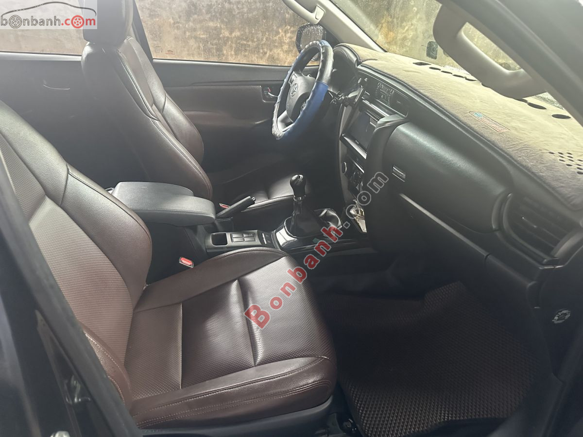 Bán ô tô Toyota Fortuner 2.4G 4x2 MT - 2021 - xe cũ