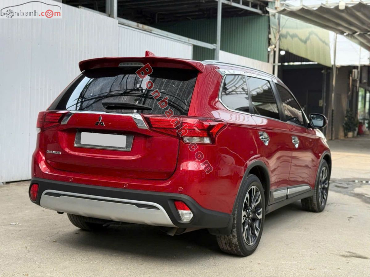 Bán ô tô Mitsubishi Outlander Premium 2.0 CVT - 2021 - xe cũ