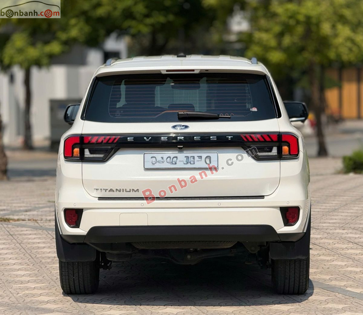 Bán ô tô Ford Everest Titanium 2.0L 4x2 AT - 2024 - xe cũ