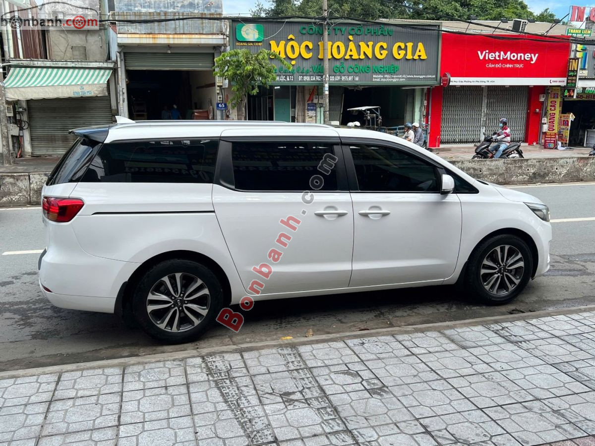 Bán ô tô Kia Sedona 2.2L DAT - 2018 - xe cũ
