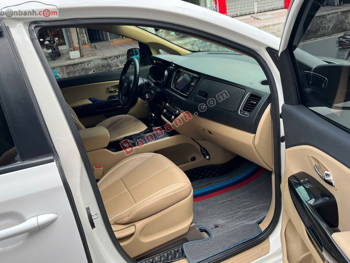 Bán ô tô Kia Sedona 2.2L DAT - 2018 - xe cũ