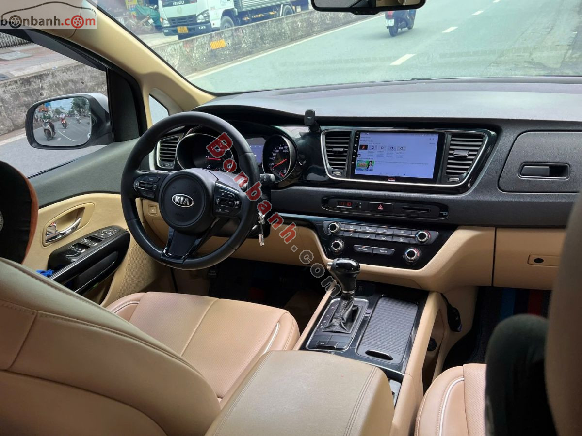Bán ô tô Kia Sedona 2.2L DAT - 2018 - xe cũ